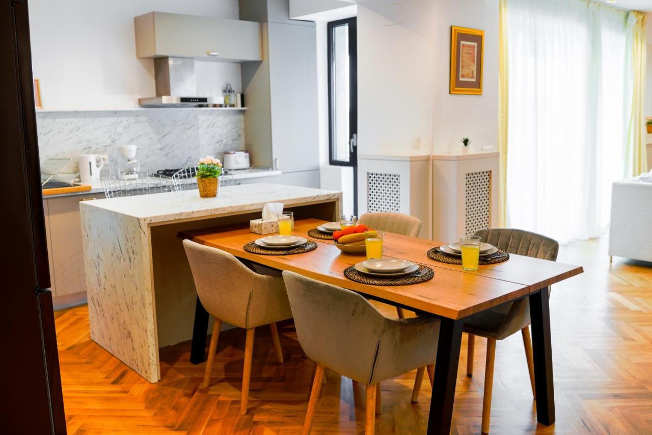 Luxury Central Park Apartment Bucureşti Eksteriør bilde