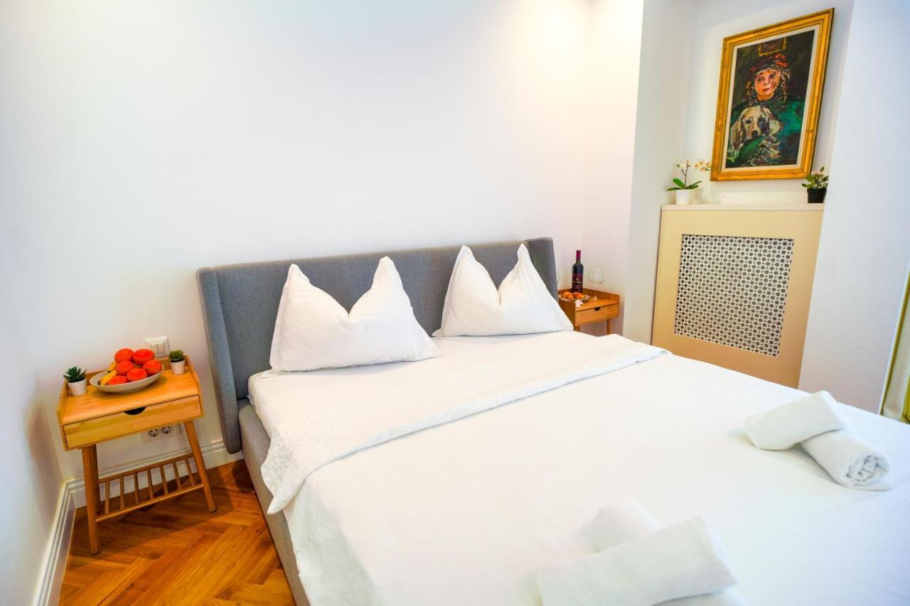 Luxury Central Park Apartment Bucureşti Eksteriør bilde